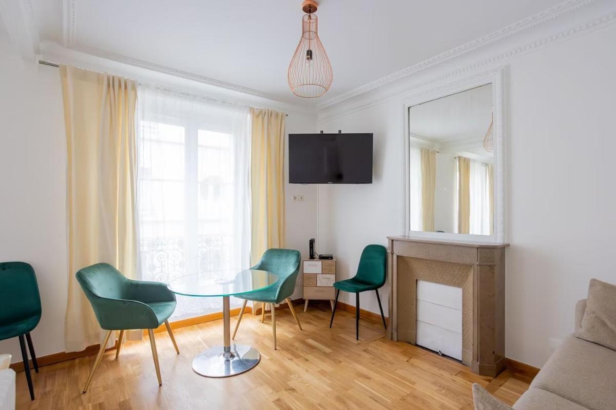 Lujo Cerca De Campos Eliseos Paris
